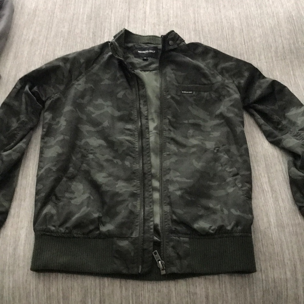 Members only bomber